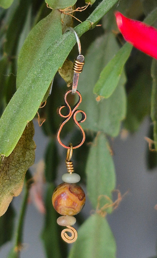 Crazy Lace Agate 8mm "8" earrings